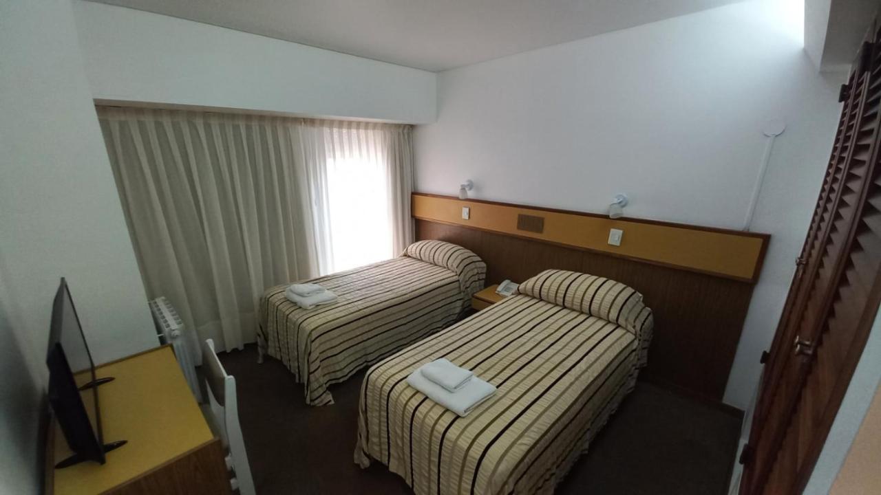 Costanera Hotel Πουέρτο Μαντρίν Εξωτερικό φωτογραφία
